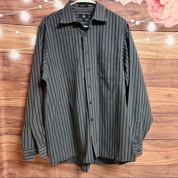 Calvin Klein Pinstripe Button Down Top Sz Large - Picture 1 of 4